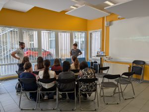 évènement de clôture les filles osez lorritz stand jeux vidéos